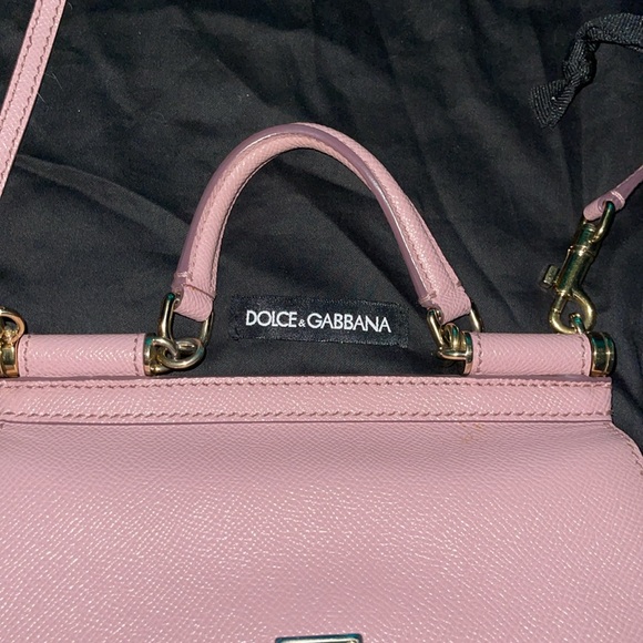 Preloved Dolce n Gabbana mini 2 way bag excellent condition color is light pink - Picture 5 of 13